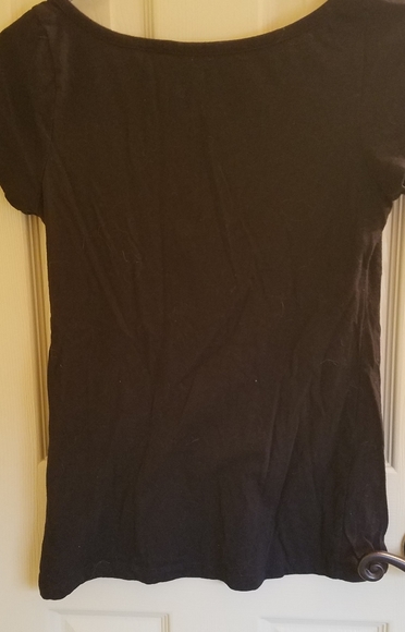 Threads4Thought sustainable crew neck black T - Picture 3 of 3